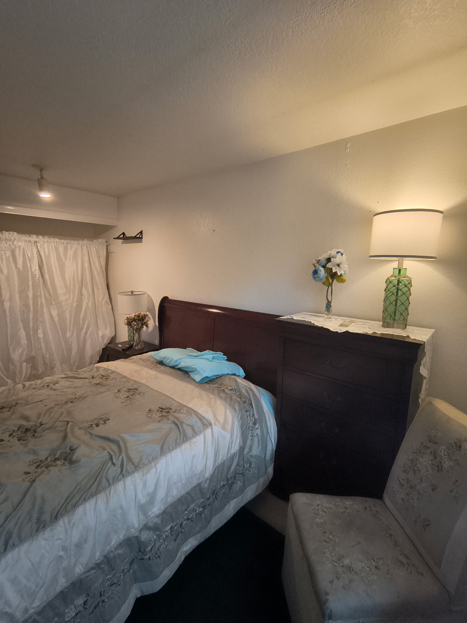 Listing image for Carol N