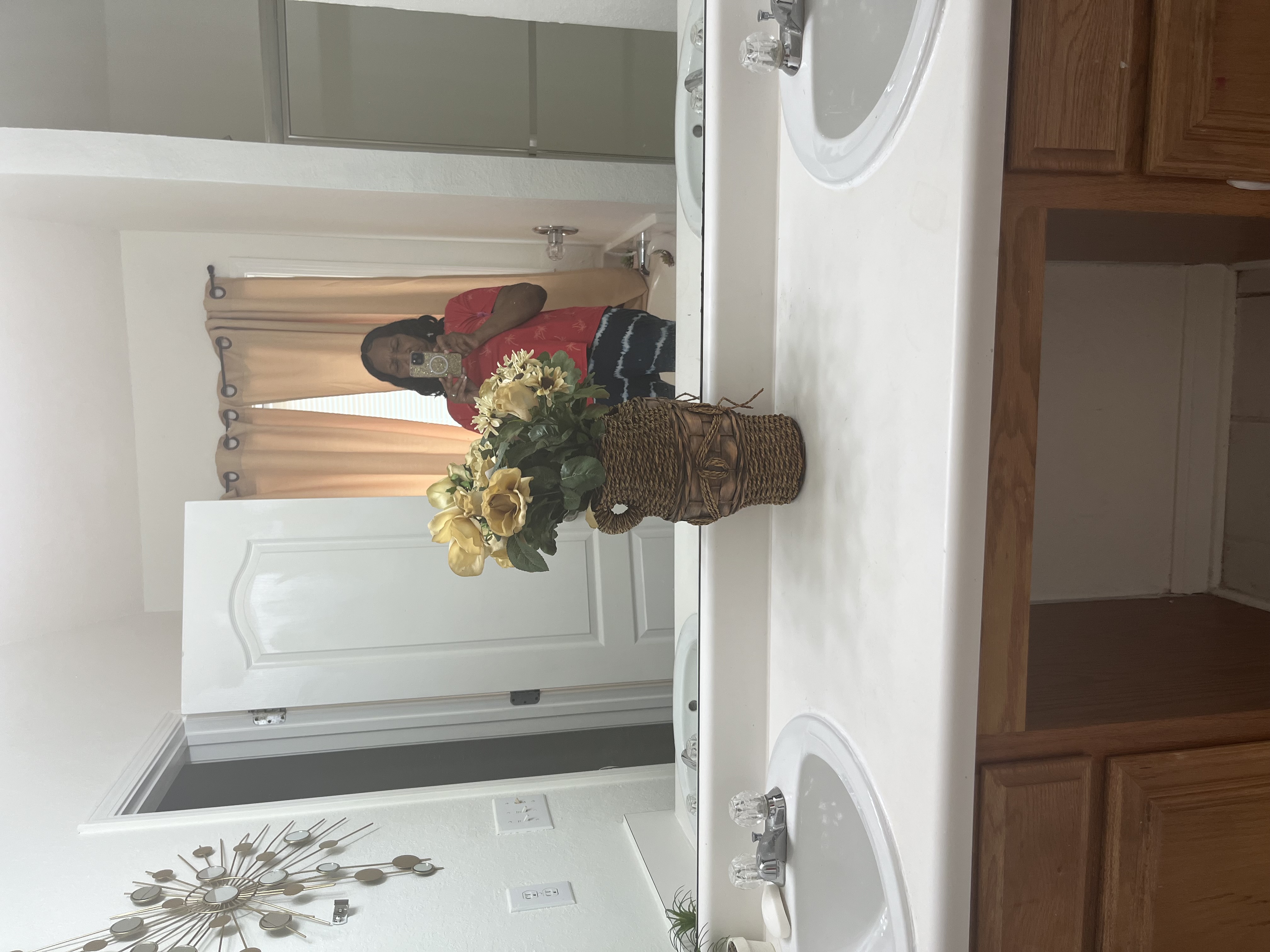 Listing image for Ida L